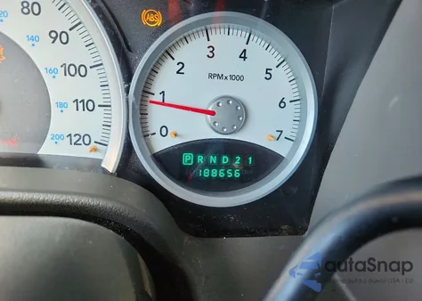 2008 Dodge Durango Slt z USA, uszkodzony, nr VIN 1D8HB48N38F144883